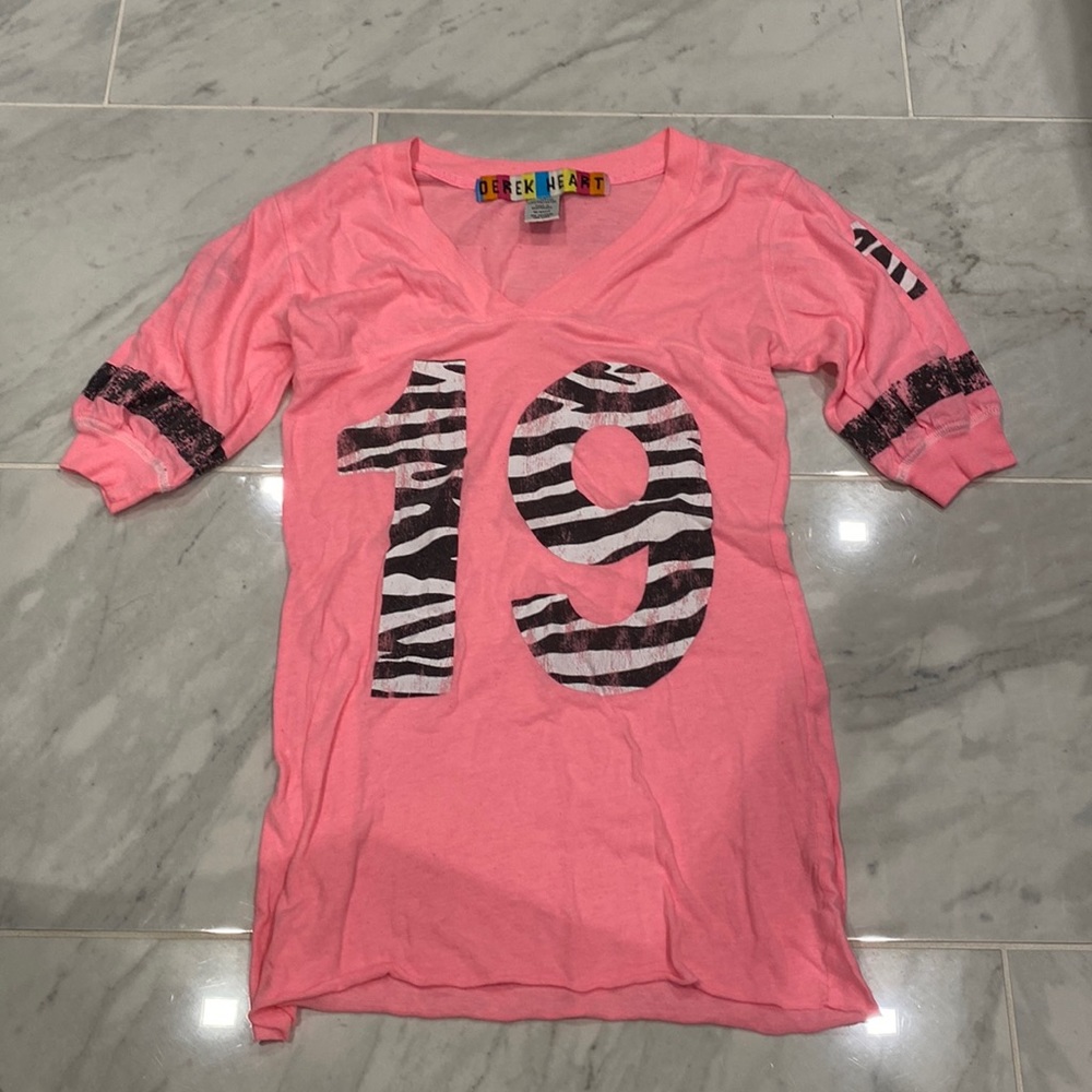 Derek Heart quarter sleeve tee